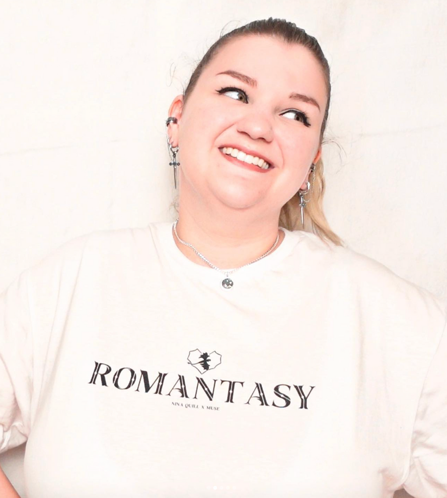 Tshirt bio | Romantasy X Nina Quill