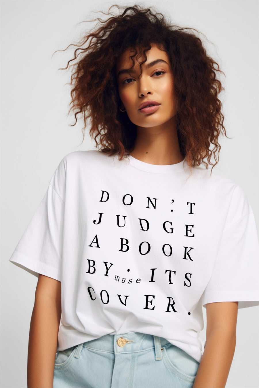 T-shirt | Don't judge a book by its cover (5 coloris)
