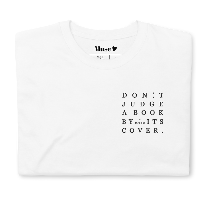 T-shirt brodé - Don't judge a book by its cover (5 coloris)